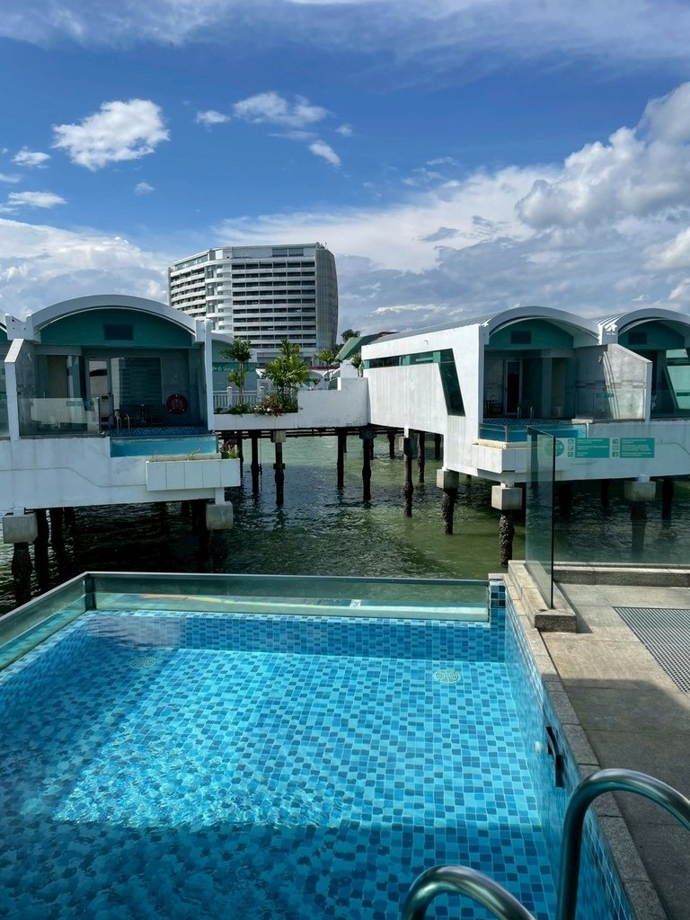 LINE_ALBUM_1140402馬來西亞_250411_257.jpg