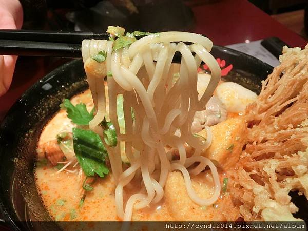 【台北】大心新泰式麵食 酸酸辣辣美好滋味 雙人套餐多重享受