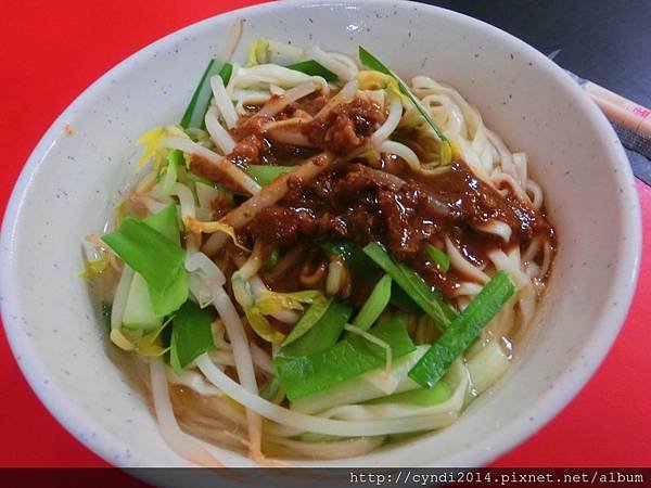 【苗栗苑裡】苑裡臭豆腐 40年老店 臭豆腐 乾麵 炸餛飩 全