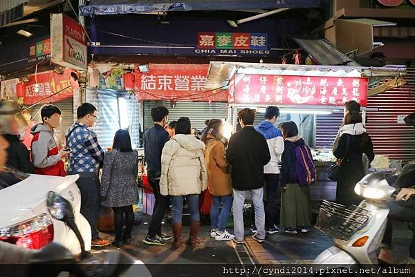 【嘉義東區】珍珍蚵仔煎海產粥 香煎虱目魚 文化夜市美食 攤子