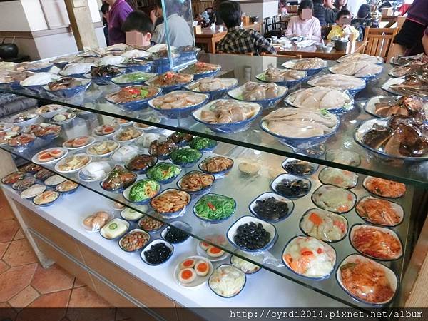 【新竹竹北】十一街麵食館 炸醬拌麵 葫瓜水餃 牛肉捲餅 酸辣