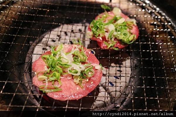 【台中西屯】乾杯燒肉居酒 超美味和牛牛排 橫膈膜 伊比利豬 