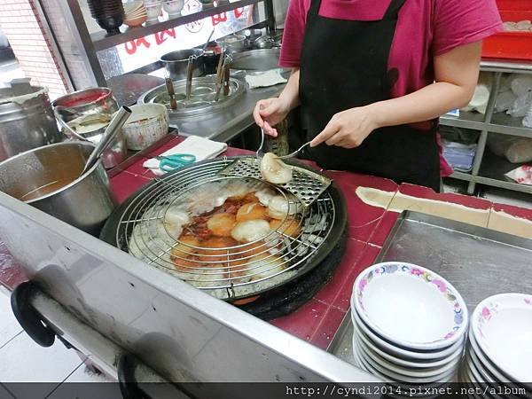 【台中中區】丁山肉圓 百年老店 第二市場再訪必吃平價美食 還