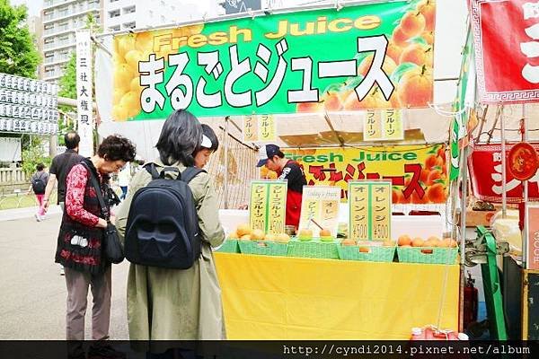 【日本東京】淺草寺走走逛逛 穿和服趴趴走隨意吃吃喝喝 廣島燒