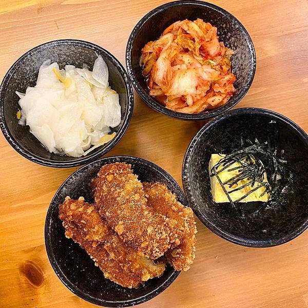 樹丼食堂 支持老闆基本時薪一定可以買得起一個主餐的理念