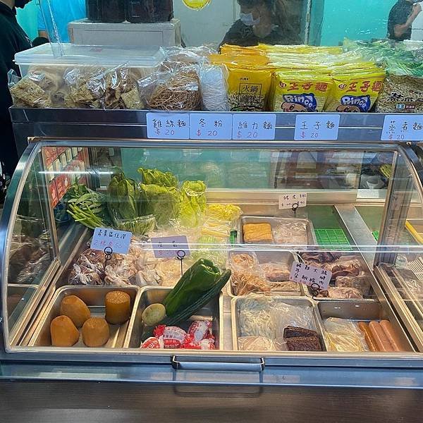 新北｜新貳拾壹食堂 新莊桃園範圍的平價滷味