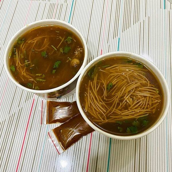 台中｜古早味大腸蚵仔麵線 台中潭子宵夜推薦