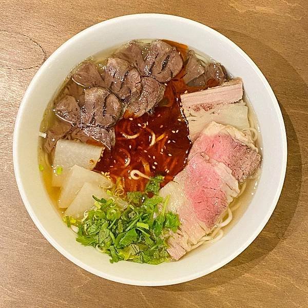 台北｜李氏香拌麵 不只是文青店面 麵食超香超好吃