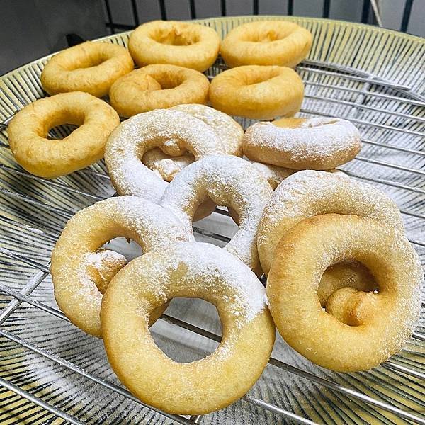 新北｜土城 Nick Boy’s Donuts 甜甜圈 俄羅
