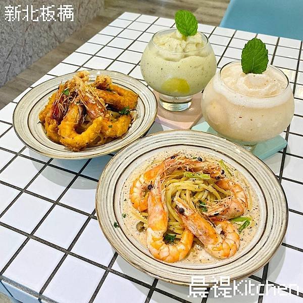 新北｜晨禔 kitchen 板橋早午餐 飲品超大杯 還有可愛