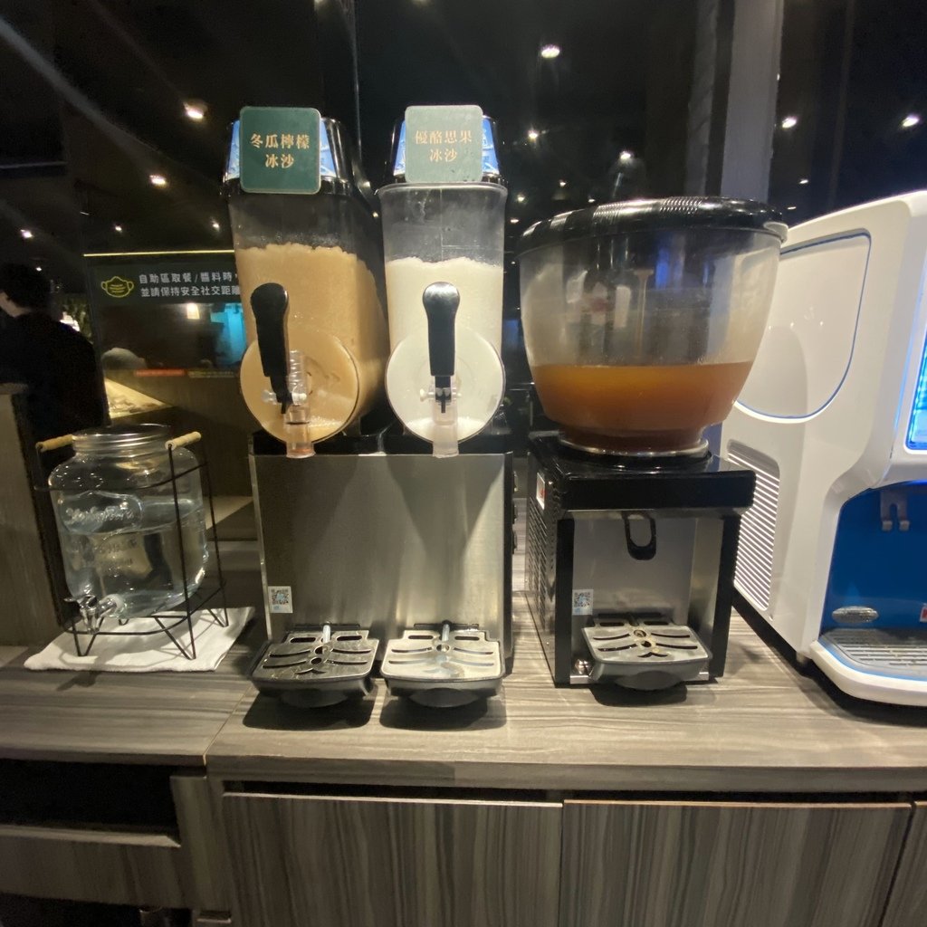 台北、台中｜這一鍋 台中崇德殿 火鍋吃到飽 裝潢食材一樣都不