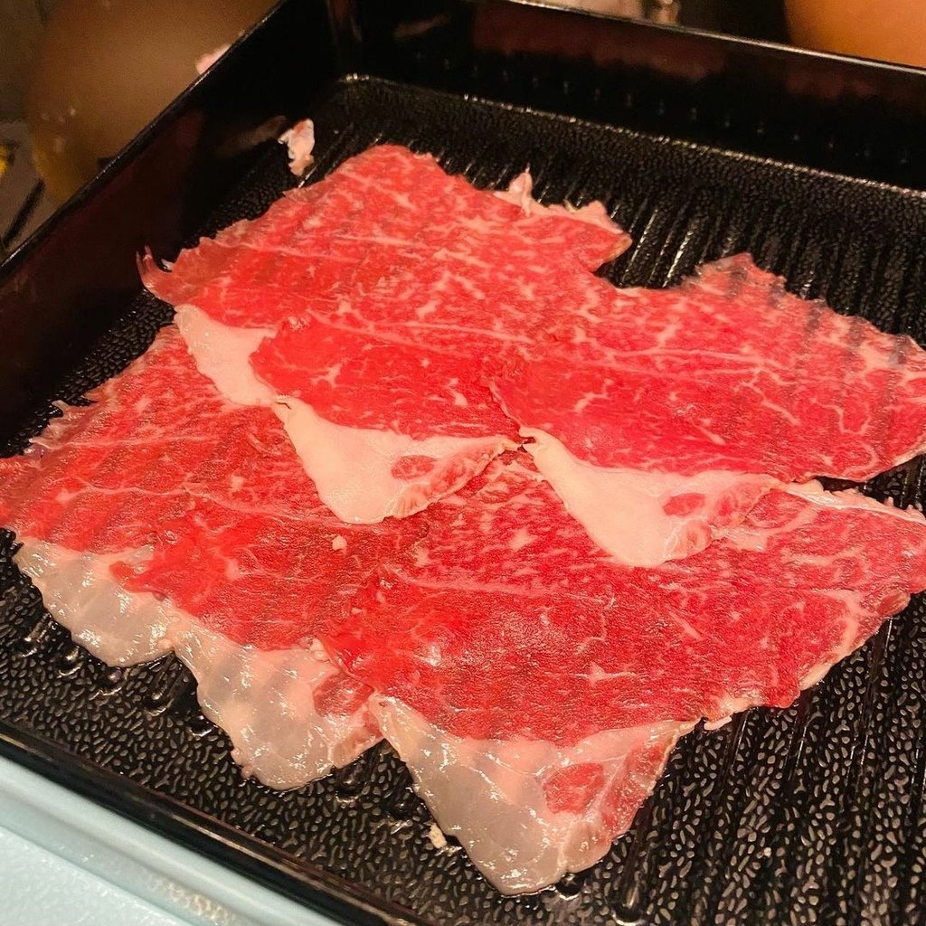 台北、台中｜這一鍋 台中崇德殿 火鍋吃到飽 裝潢食材一樣都不