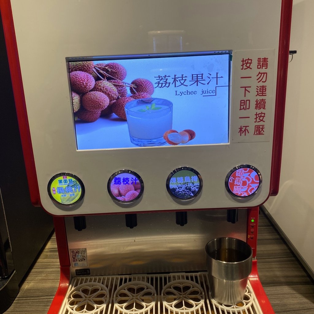 台北、台中｜這一鍋 台中崇德殿 火鍋吃到飽 裝潢食材一樣都不