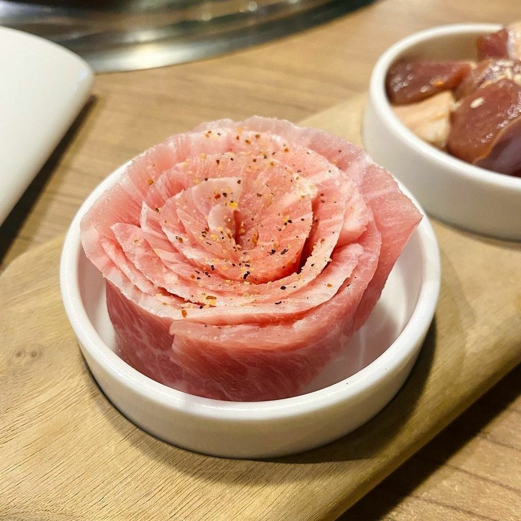 台中｜雲火日式燒肉 食材不只高檔份量也很澎湃
