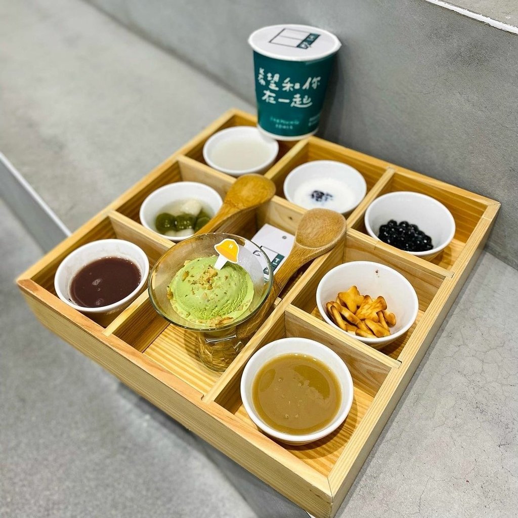 台中｜希望綠豆湯 希望九宮格 校園裝潢好吃又好拍