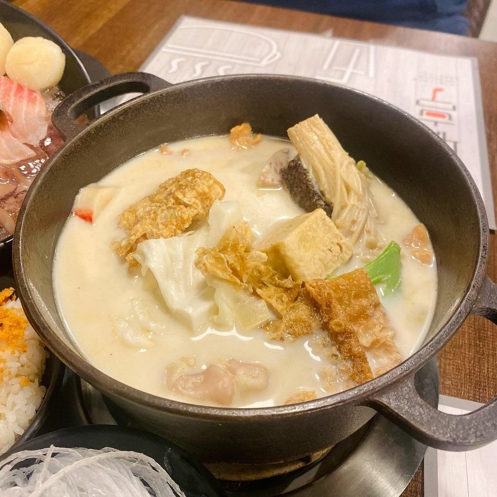 台中｜联亭 精誠店 台中連鎖小火鍋 泡菜鍋必點 在哪都能吃到