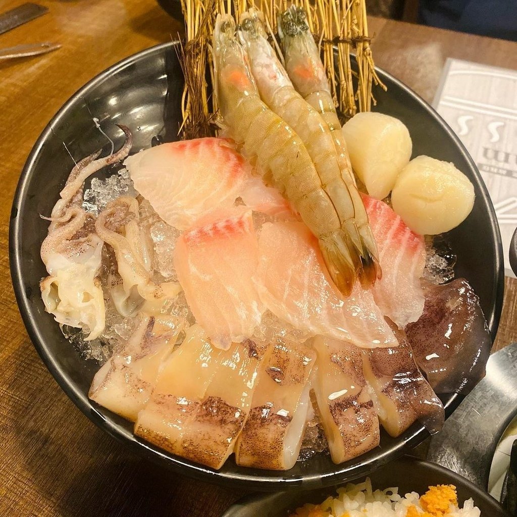 台中｜联亭 精誠店 台中連鎖小火鍋 泡菜鍋必點 在哪都能吃到