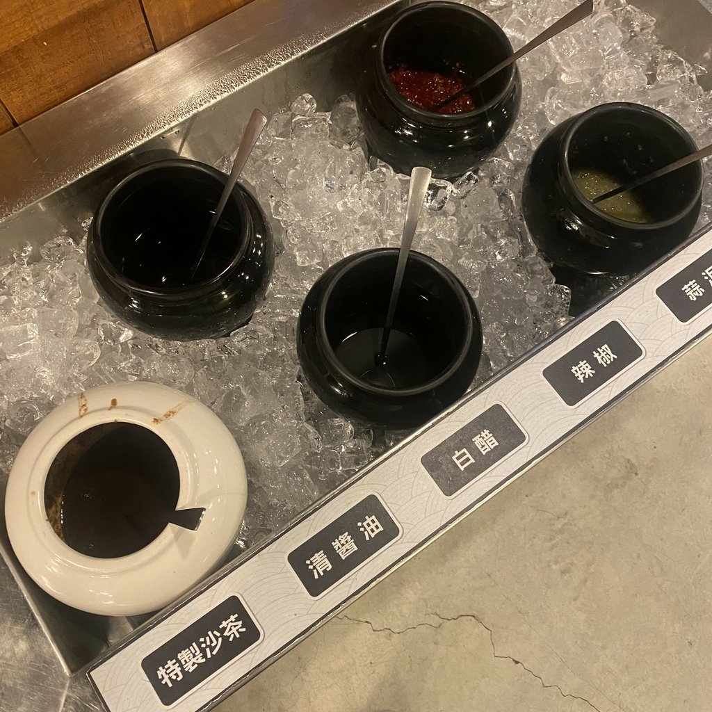 台中｜联亭 精誠店 台中連鎖小火鍋 泡菜鍋必點 在哪都能吃到