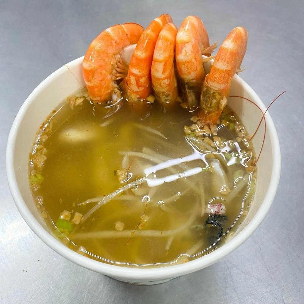 高雄｜香味海產粥 新興區宵夜