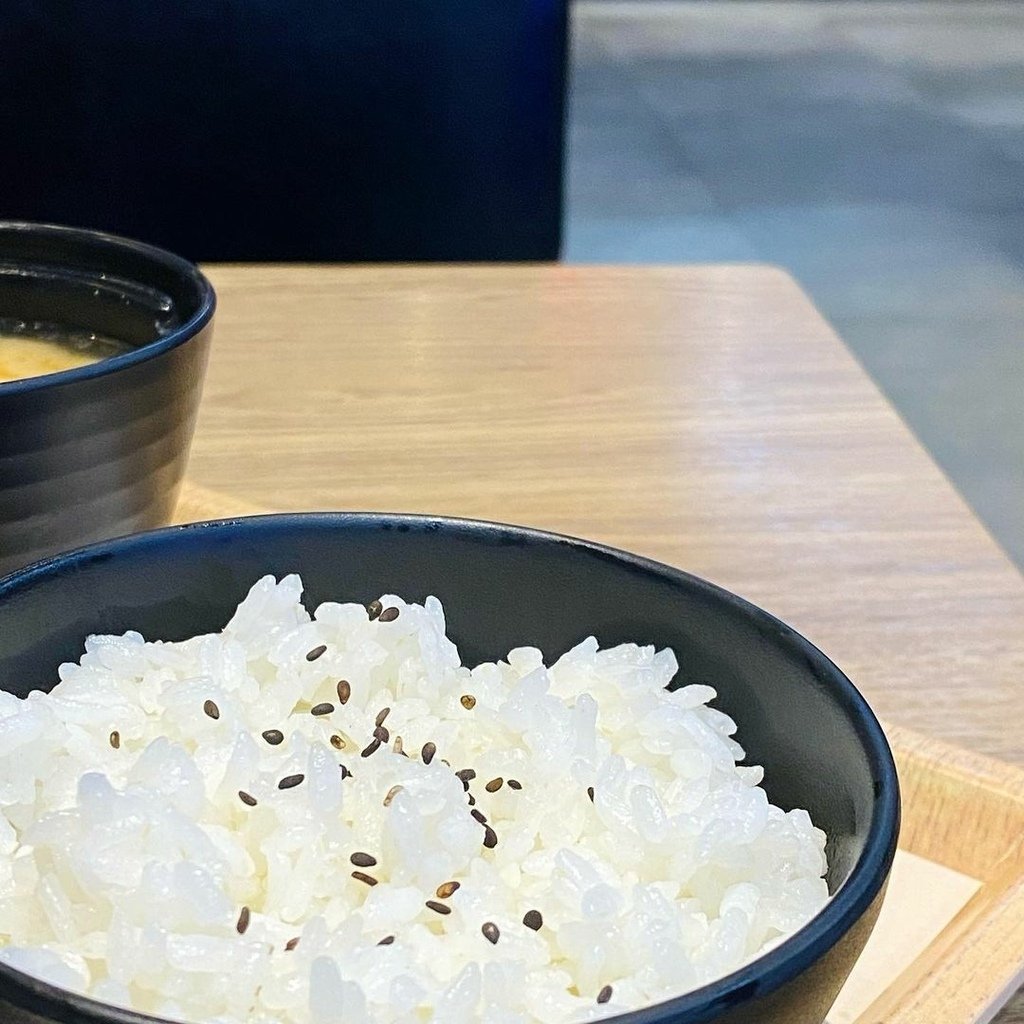 全台｜定食8 新品推薦 海老雞唐揚咖哩