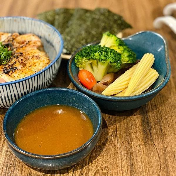 台北｜麵屋一燈 菜單居然只有一種拉麵!?