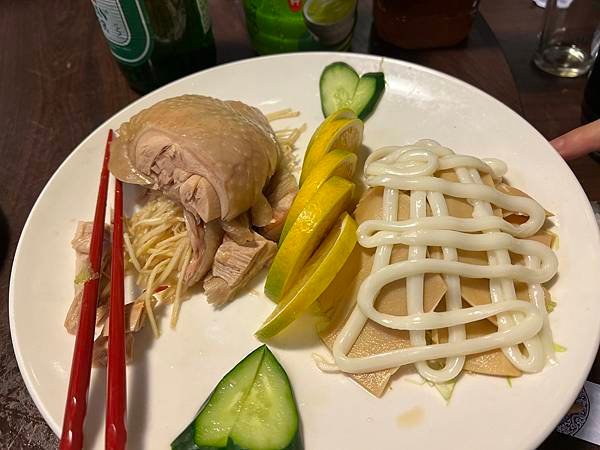 兩支北方麵館/超好吃蘿蔔絲餅/木須炒麵/合菜/捷運站美食