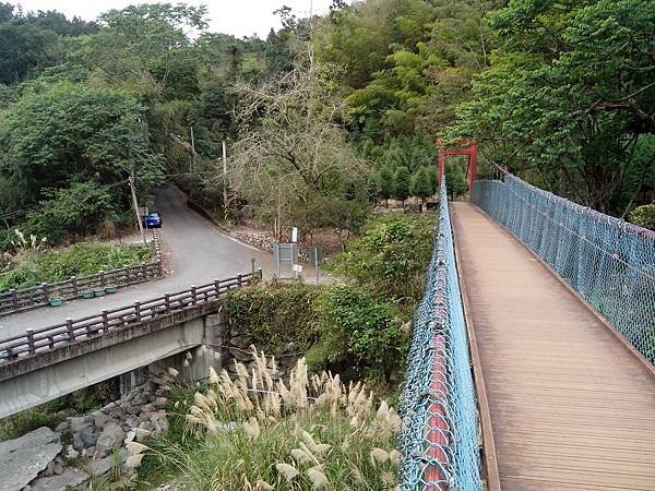 大雪山吊橋 (和平)