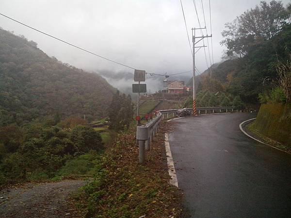 下切平生吊橋叉路