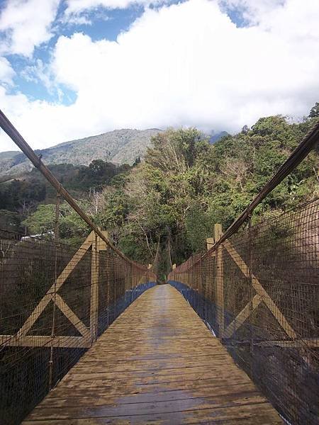 黃金布農情人橋（同富村）