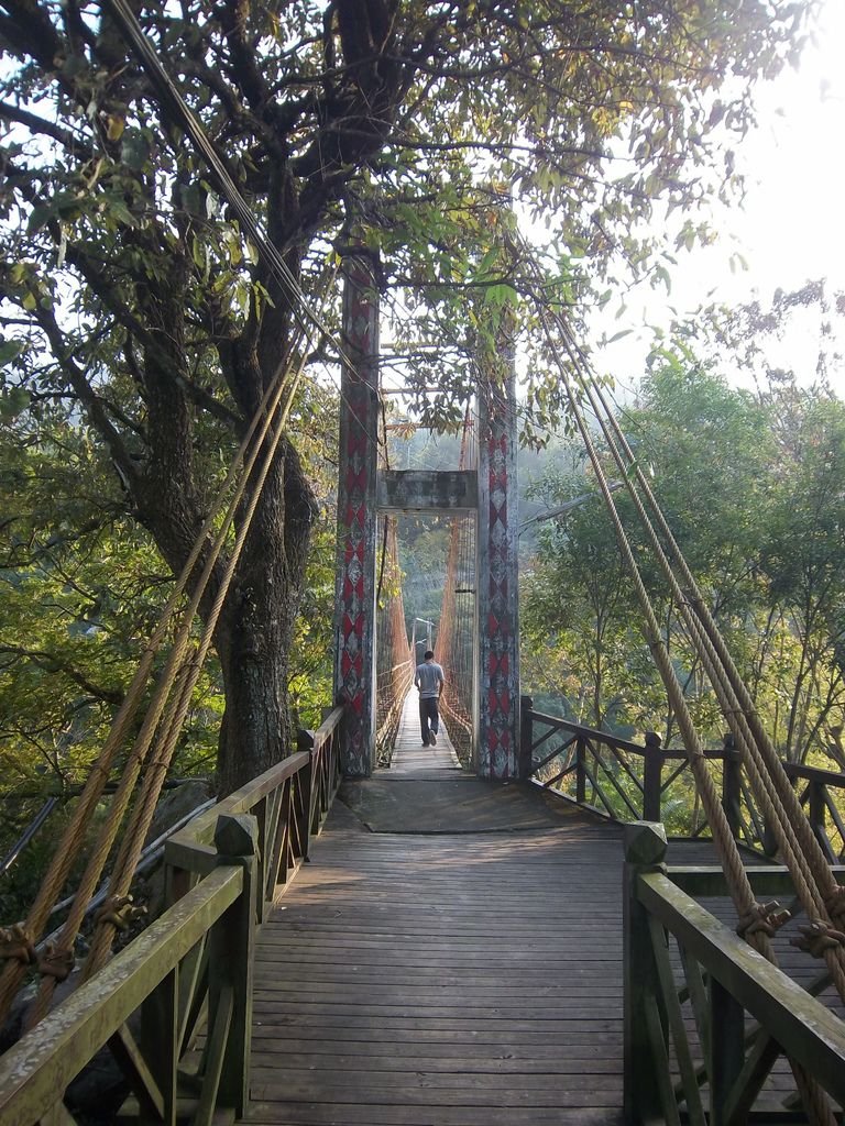 虎山吊橋（泰安）