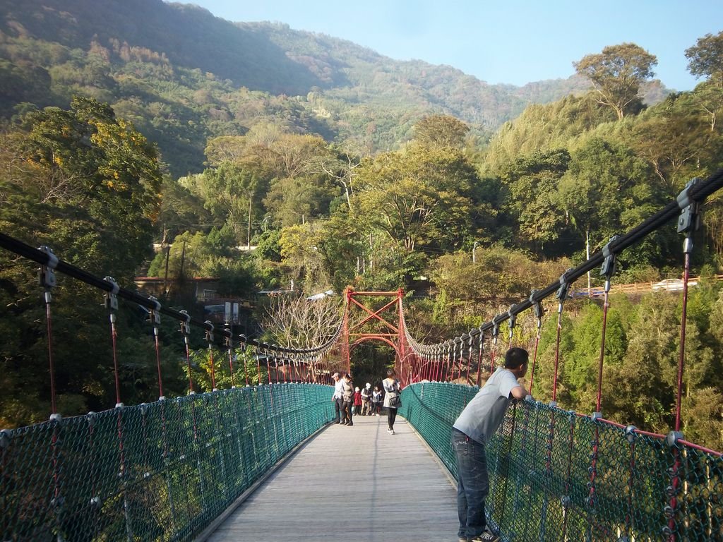 騰龍山莊吊橋（泰安）