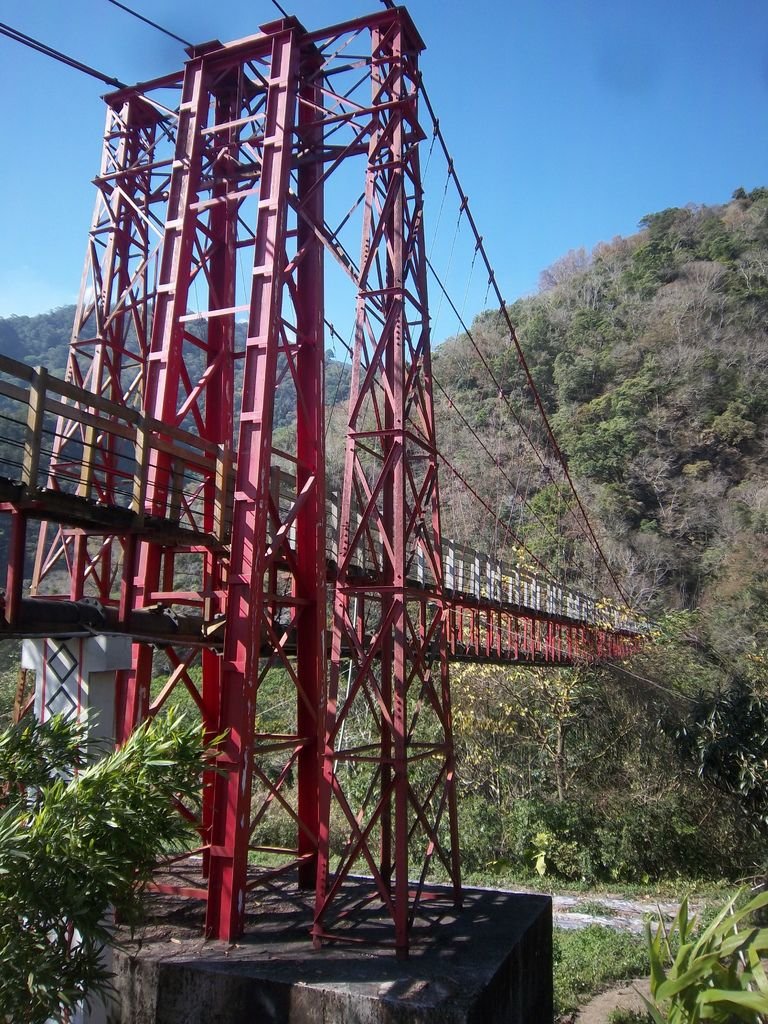 萬豐鐵管吊橋（萬豐村）