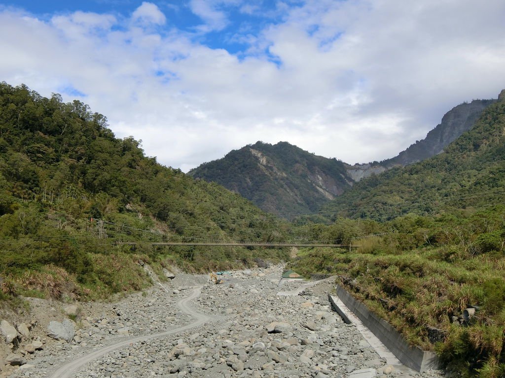 行峯吊橋（豐山村）