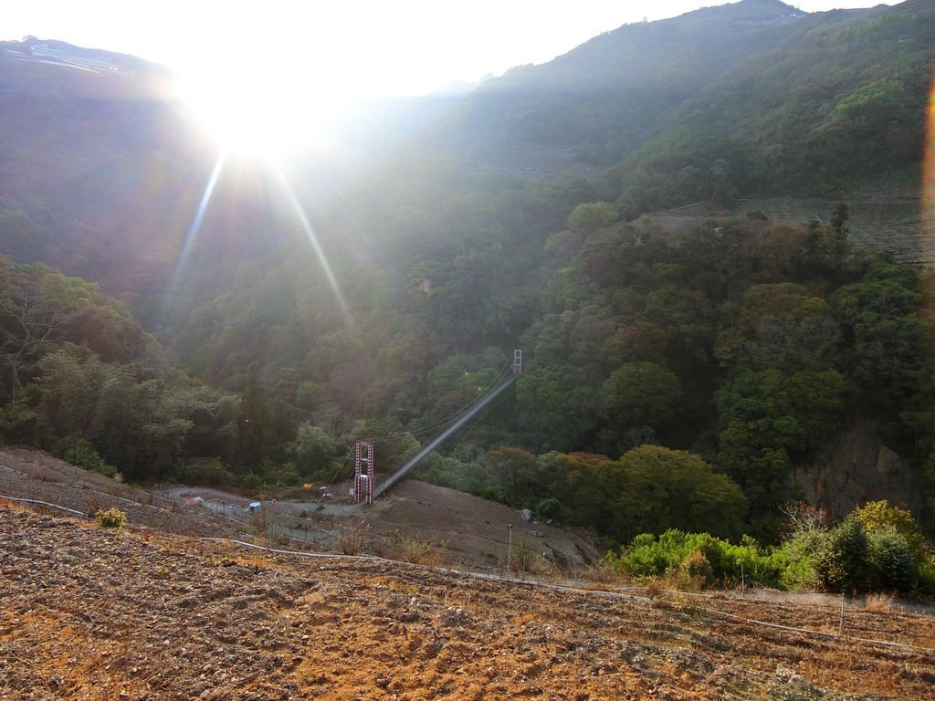 平和吊橋（都達村）