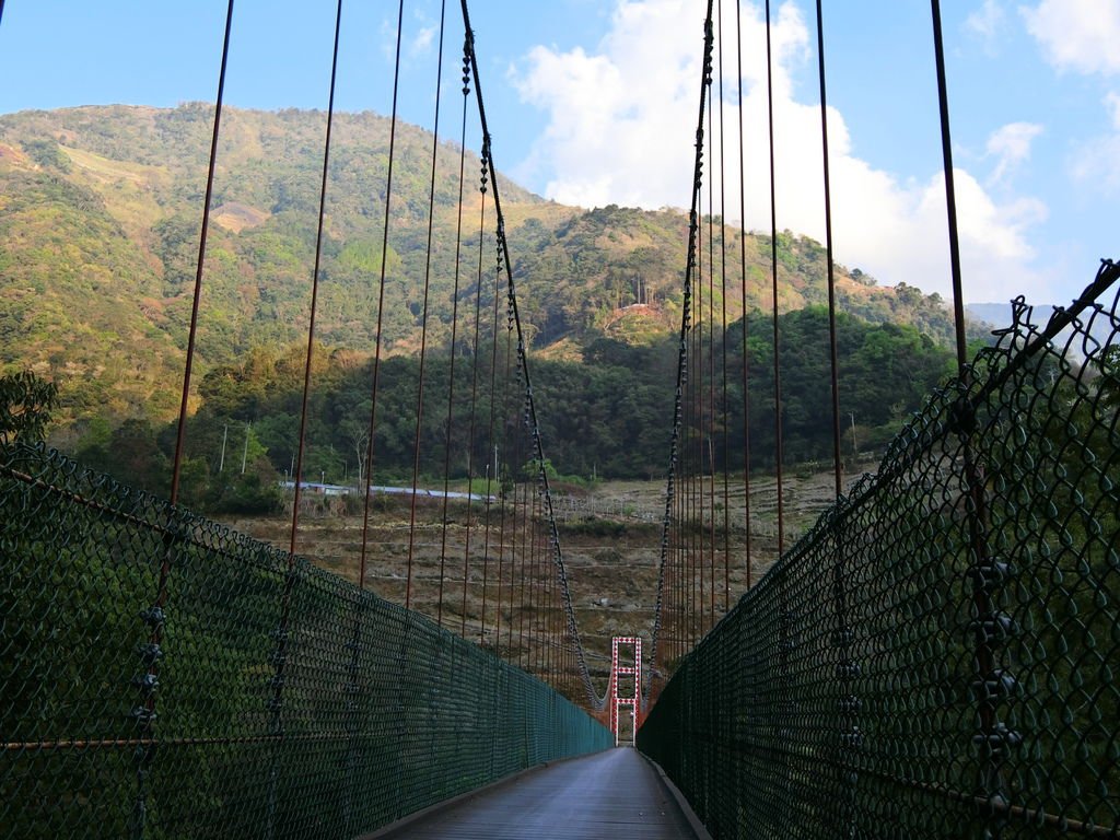 平和吊橋（都達村）