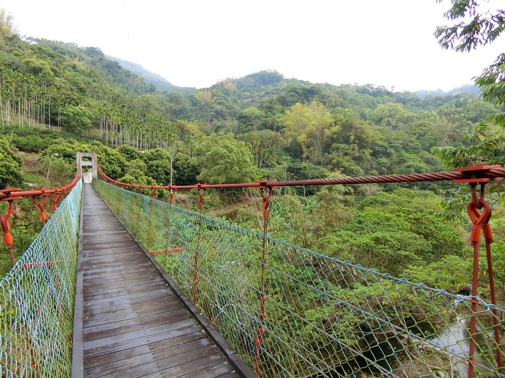 樟平溪吊橋（中寮）