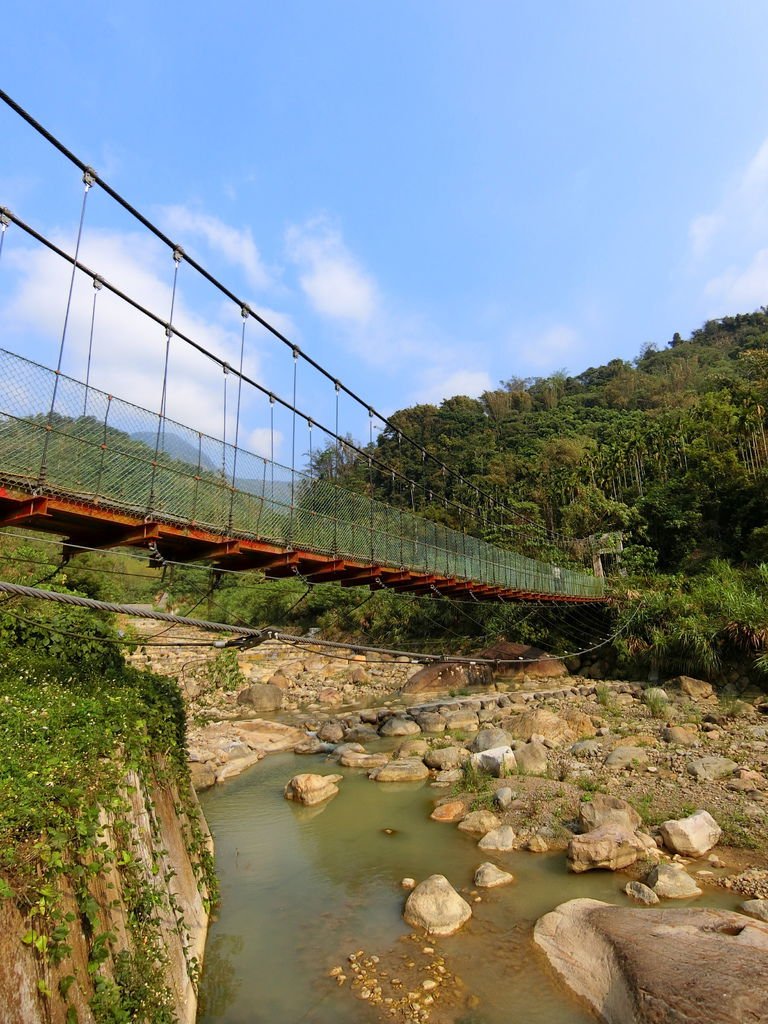 粗坑吊橋（中寮）