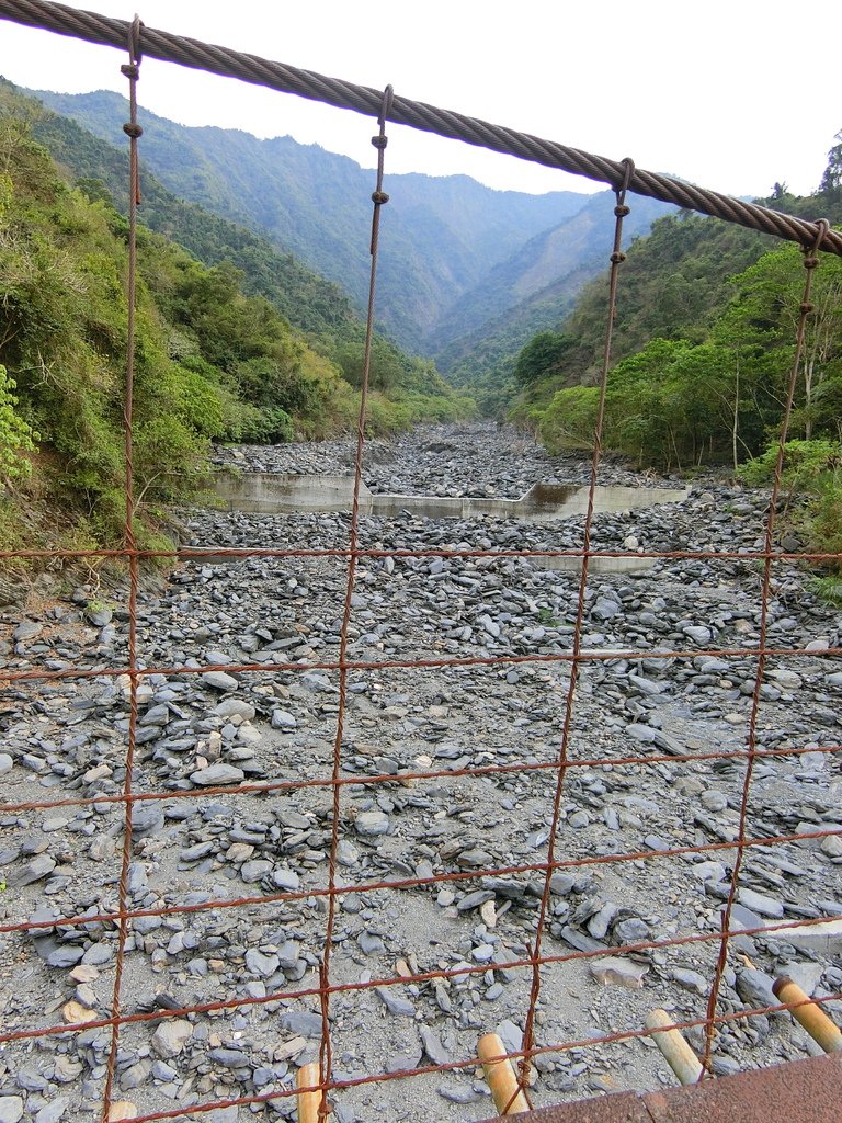 霧瓦娜吊橋（茂林里）