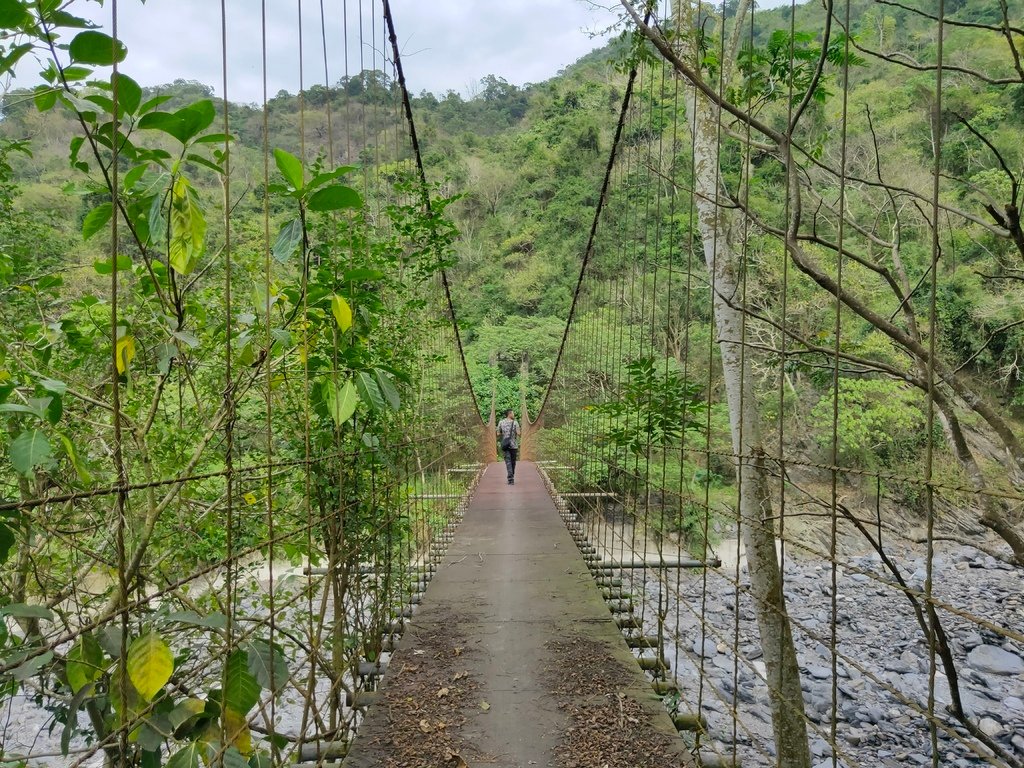 霧瓦娜吊橋（茂林里）