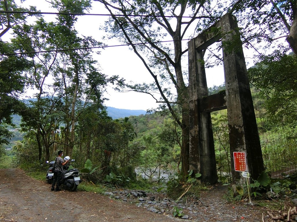 霧瓦娜吊橋（茂林里）