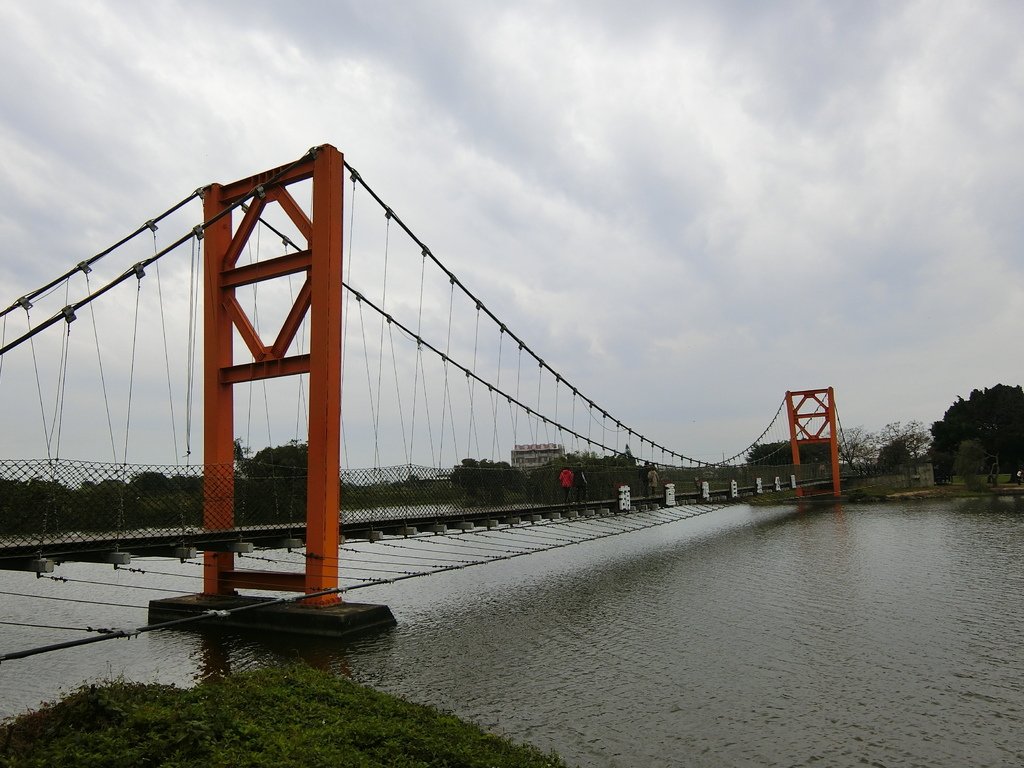 凌波吊橋（官田）