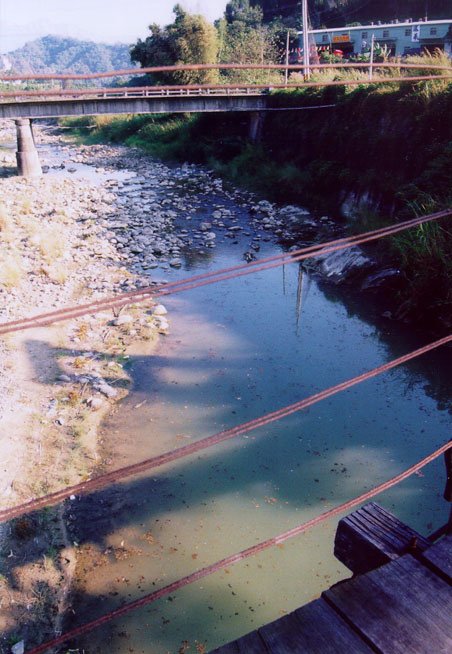 長龍吊橋