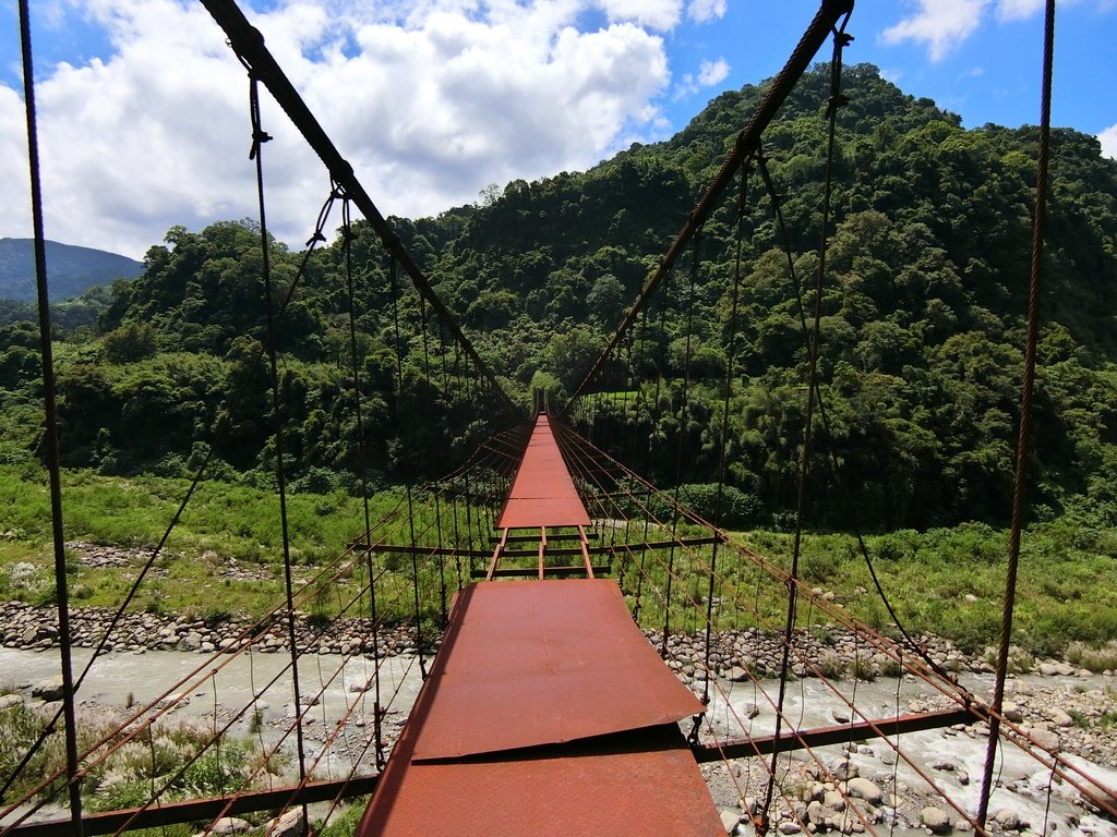 錦卦吊橋（泰安）