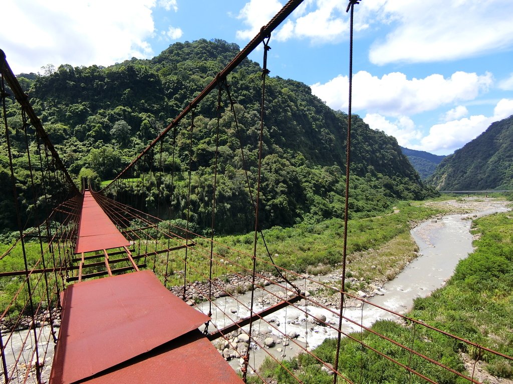 錦卦吊橋（泰安）