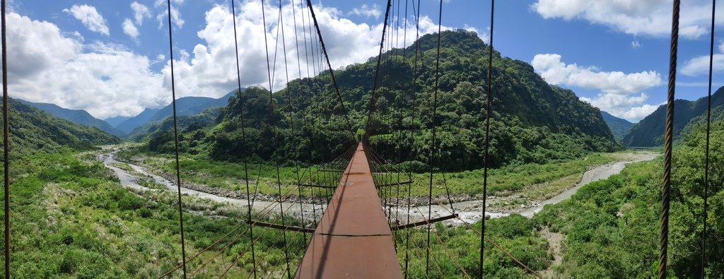 錦卦吊橋（泰安）