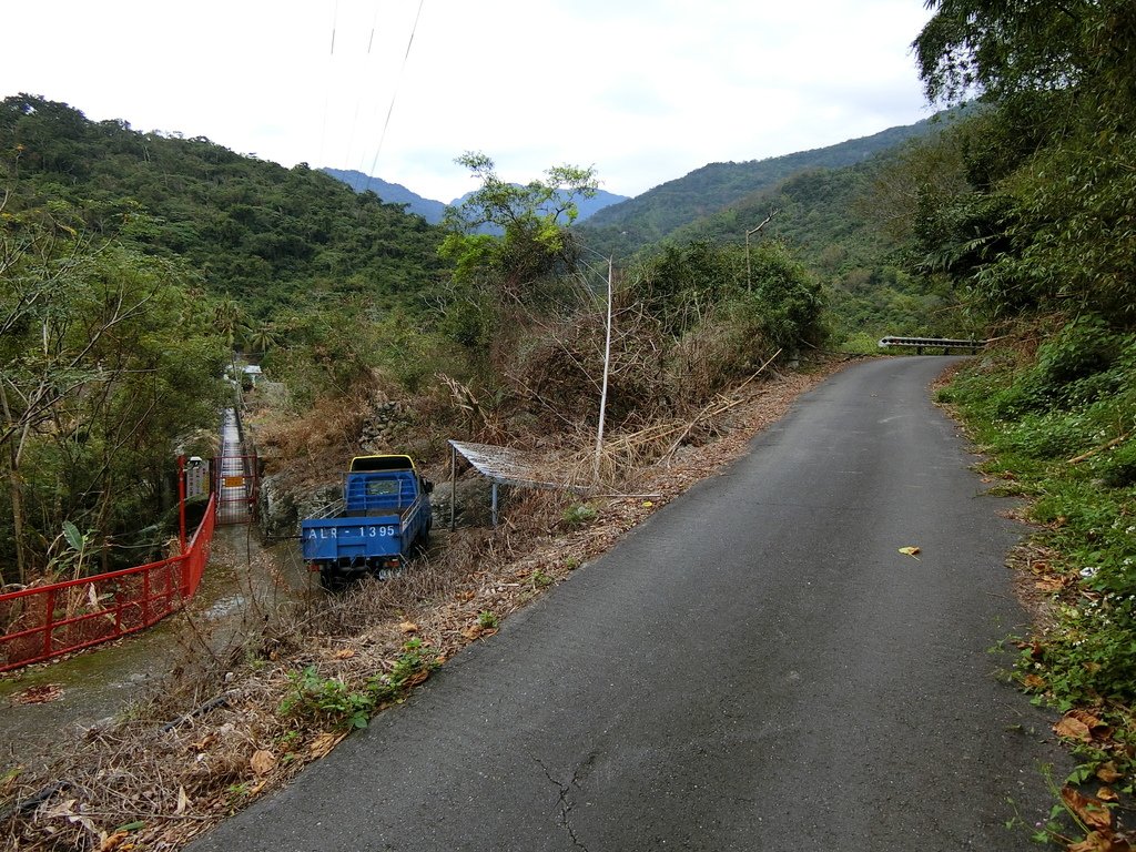 東興發電廠吊橋（卑南）