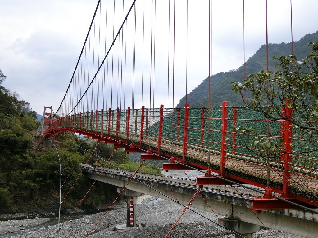 土坂吊橋（達仁）