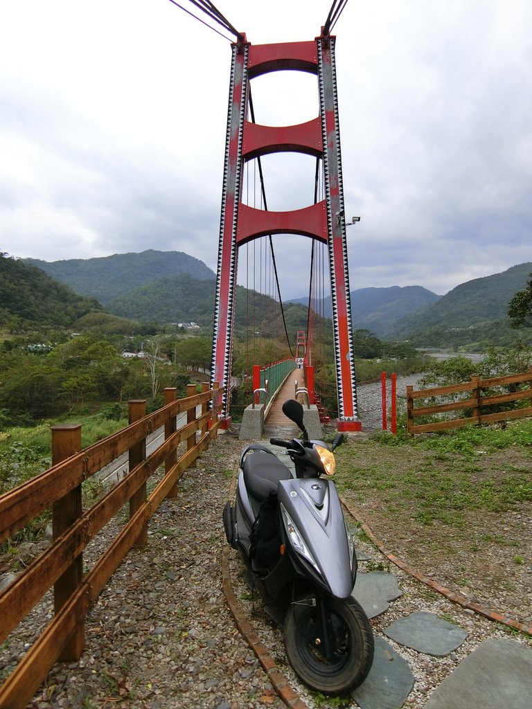 土坂吊橋（達仁）