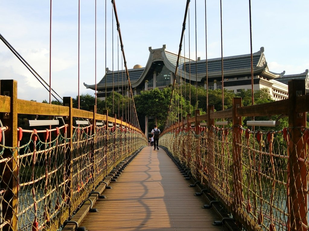 細茅埔吊橋（峨嵋）