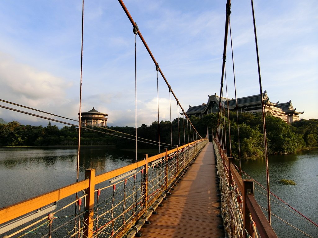 細茅埔吊橋（峨嵋）